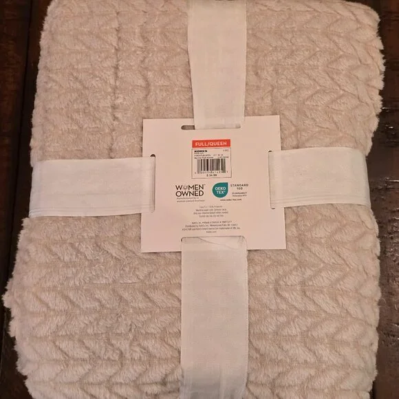 NWT - THE BIG ONE Supersoft Plush Blanket - Full/Queen - Picture 2 of 2